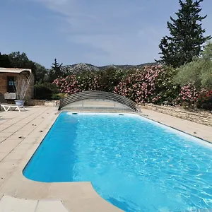 Peaceful Mas Provencal 'mas Du Sucre' With Large Pool Gasthof Cheval-Blanc
