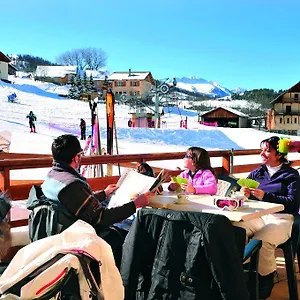 Les Balcons Du Sauze Hotel Enchastrayes