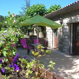 Aux Vieux Arceaux Hotel Mercuer